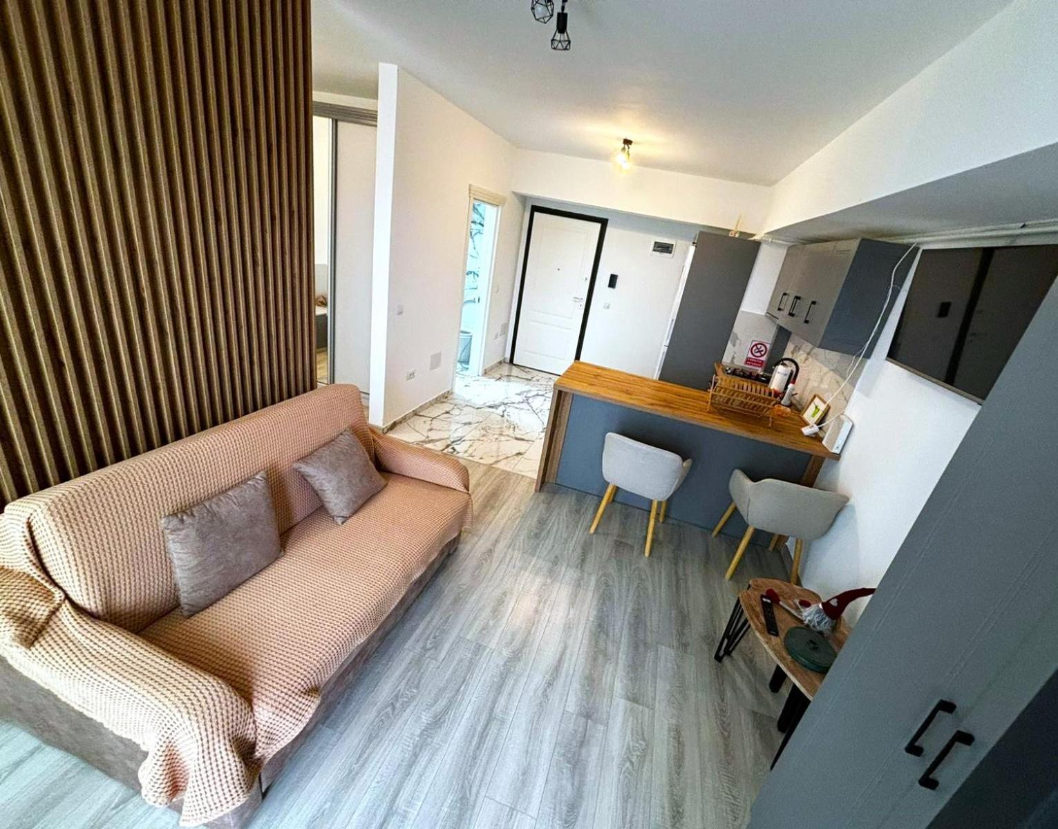 Sky View - Free Parking Appartement Iasi Buitenkant foto