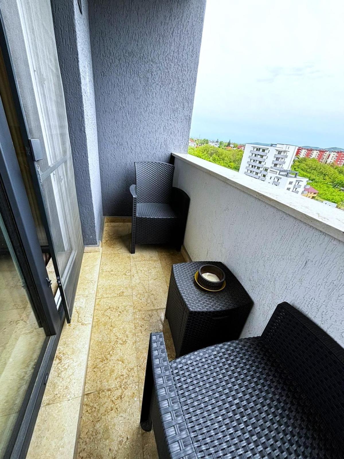 Sky View - Free Parking Appartement Iasi Buitenkant foto