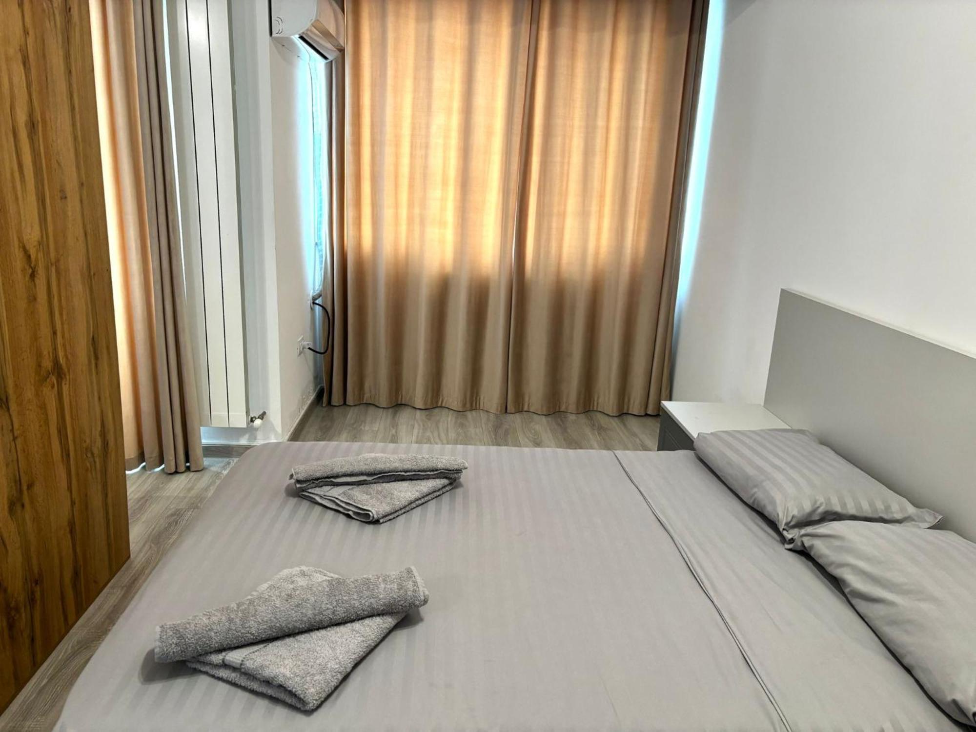Sky View - Free Parking Appartement Iasi Buitenkant foto